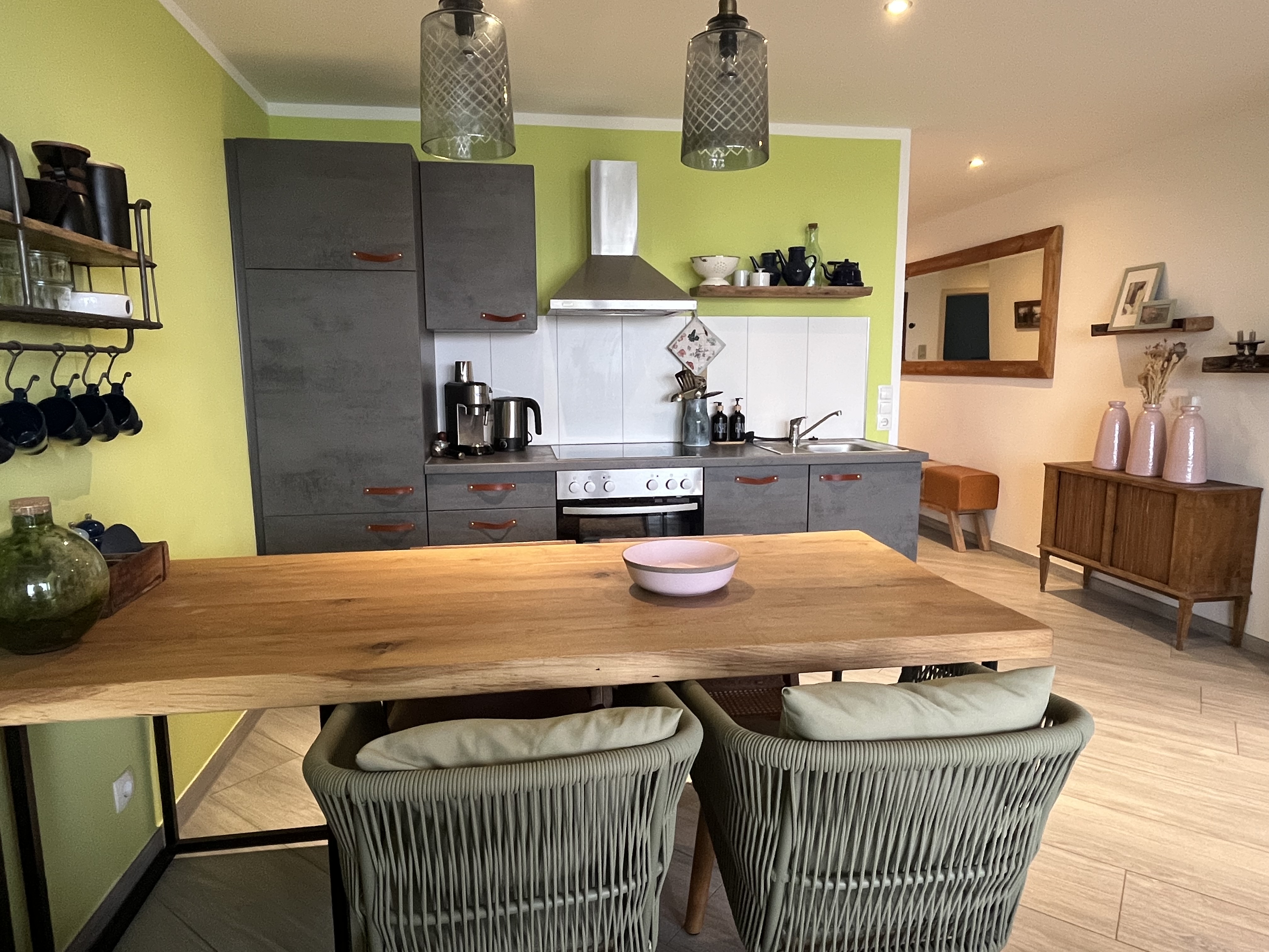 Küchenzeile/Essbereich